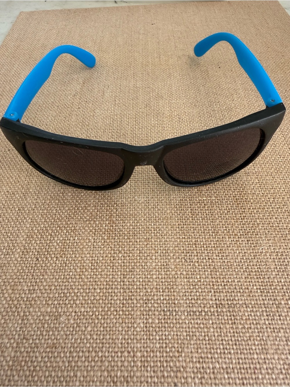 Founders Brewing Co. Black & Blue Sunglasses